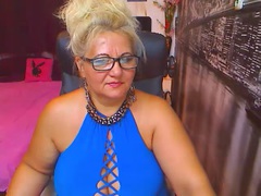 TheFirstLady - blond female with  big tits webcam at xLoveCam