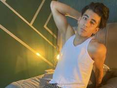 ThiagoLenon - male webcam at xLoveCam