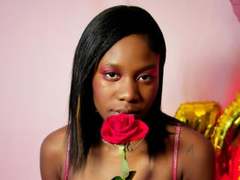 TianaBrowny - female with black hair webcam at xLoveCam