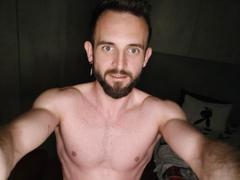 TonyHotX - male webcam at xLoveCam