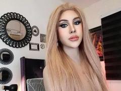 TrannyHotX from xLoveCam