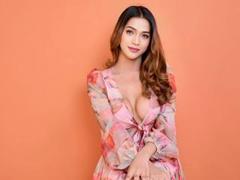 TransAlexandaX - shemale with brown hair webcam at xLoveCam