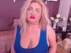 TresSexyFlorence - blond female with  big tits webcam at xLoveCam
