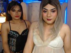 TwoQueenMilker - shemale webcam at xLoveCam