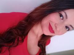 VaaleryStark - female with brown hair and  small tits webcam at xLoveCam