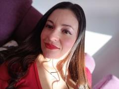 VaaleryStark - female with brown hair and  small tits webcam at xLoveCam