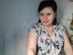 VadaHot - female with brown hair webcam at xLoveCam