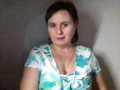 VadaHot - female with brown hair webcam at xLoveCam