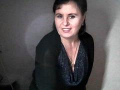 VadaHot - female with brown hair webcam at xLoveCam