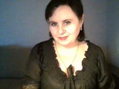 VadaHot - female with brown hair webcam at xLoveCam