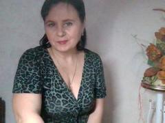 VadaHot - female with brown hair webcam at xLoveCam