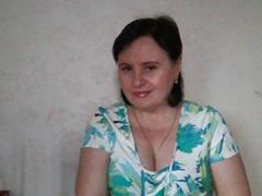 VadaHot - female with brown hair webcam at xLoveCam