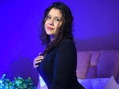 ValentinaBelmon - female with brown hair webcam at xLoveCam