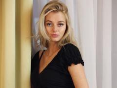 ValeriexAngel - blond female webcam at xLoveCam