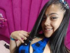 VanelopeLove - female with black hair and  small tits webcam at xLoveCam