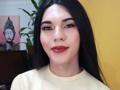 VannessaGutierrez - shemale with black hair and  small tits webcam at xLoveCam