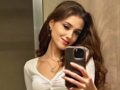 Vassilisa - female webcam at xLoveCam