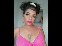 valkirie-hot - female with black hair webcam at xLoveCam