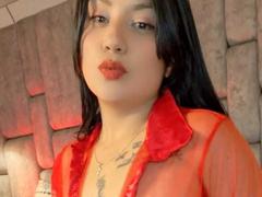 VenusQueen69 - female with brown hair webcam at xLoveCam