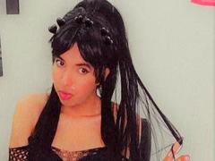 VenusTrans - shemale with brown hair webcam at xLoveCam