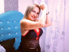 HelenCors - blond female webcam at LiveJasmin