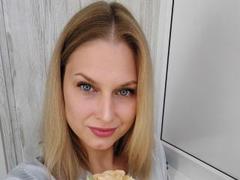 VernaMarta - blond female webcam at xLoveCam