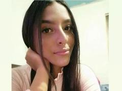 VickyHoney - female with black hair and  small tits webcam at xLoveCam