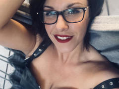 VickyWrite - female with black hair and  big tits webcam at LiveJasmin