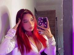 VictoriaHalis - female webcam at xLoveCam