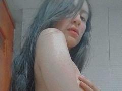 VioletRoogers - female with  small tits webcam at xLoveCam