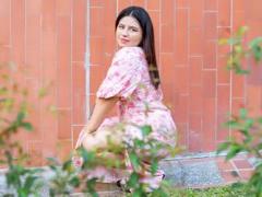 ViolettMulleer - female with black hair webcam at xLoveCam