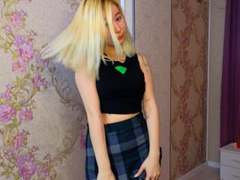 VivianLin - blond female with  small tits webcam at xLoveCam