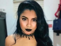 WebLove - female with black hair webcam at xLoveCam
