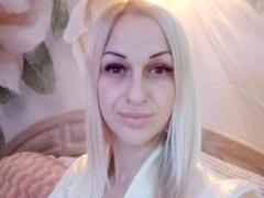 WhiteQueenX - blond female with  small tits webcam at xLoveCam