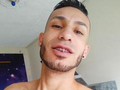 WolfMonsterCock - male webcam at xLoveCam