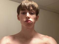 WowItsSeven - male webcam at xLoveCam
