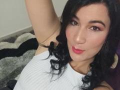 YessiHot - female webcam at xLoveCam