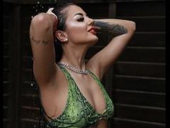 Yuukenzi - female with black hair webcam at xLoveCam