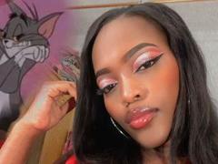 zendayaEbony - female with black hair webcam at ImLive
