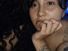 ZoeeHotX - female with black hair webcam at xLoveCam