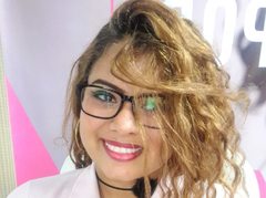 adelleasm - female webcam at ImLive