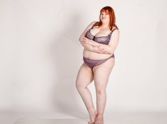 AimeeRosebud - female with red hair and  small tits webcam at xLoveCam