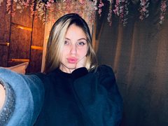 Alaia01 - blond female with  small tits webcam at ImLive