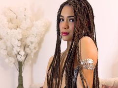 EllieBaker from LiveJasmin