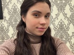 AlexxaSweettt - female with brown hair and  small tits webcam at ImLive