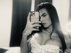 Alexxahot29cm - shemale with black hair webcam at ImLive