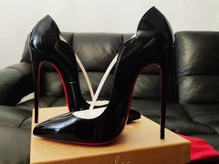 BlondPriestess - blond female with  big tits webcam at ImLive