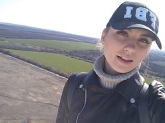 AliceLaLoona - blond female webcam at ImLive