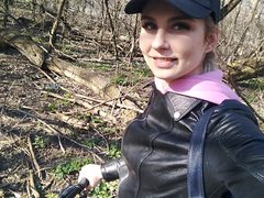 AliceLaLoona - blond female webcam at ImLive