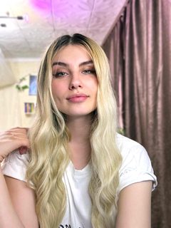 AliceLaLoona - blond female webcam at ImLive